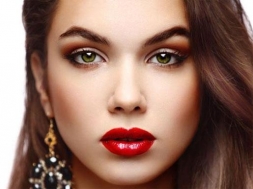 Перманентный макияж бровей и глаз материалами BioTouch (США) в салоне красоты «ШИК» со скидкой до 71%